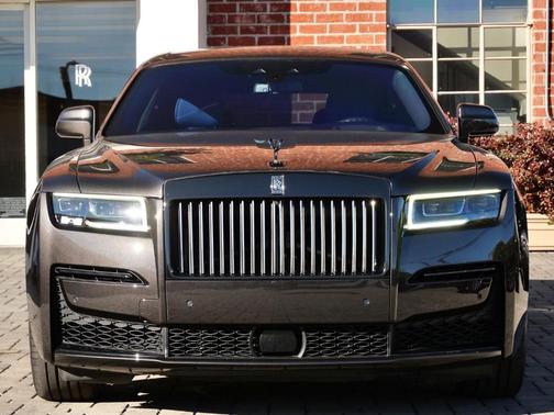 2023 Rolls-Royce Ghost 