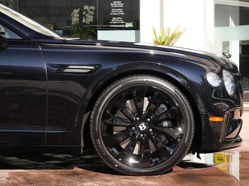 2026 Bentley Flying Spur 