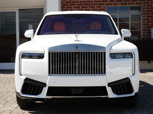 2026 Rolls-Royce Cullinan 