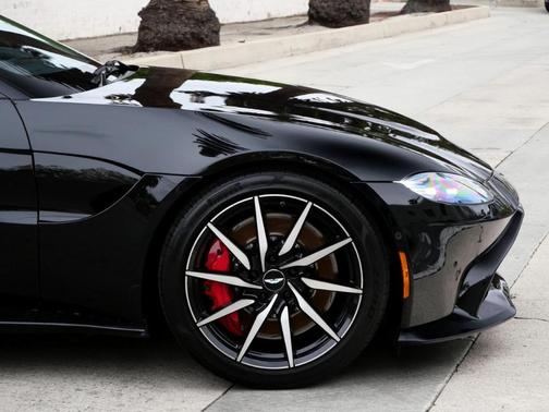 2019 Aston Martin Vantage