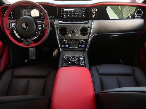 2025 Rolls-Royce Cullinan 