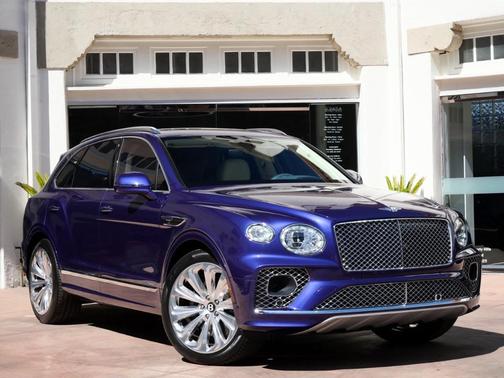2023 Bentley Bentayga Azure