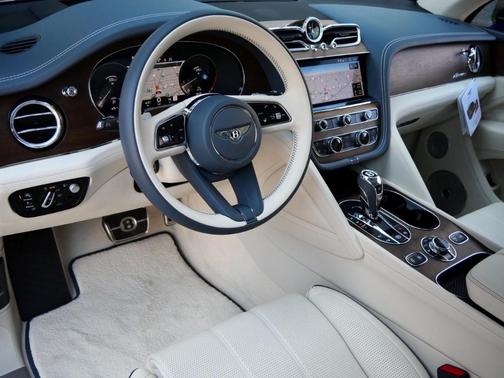 2023 Bentley Bentayga Azure