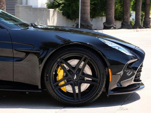 2026 Aston Martin Vantage