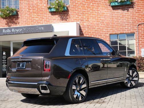 2025 Rolls-Royce Cullinan 