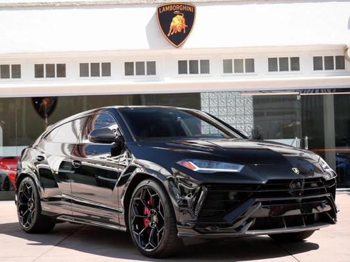2024 Lamborghini Urus Performante