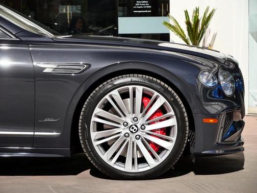 2025 Bentley Flying Spur Speed