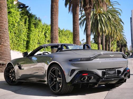 2026 Aston Martin Vantage 