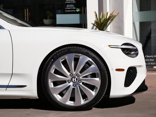 2026 Bentley Continental GT 