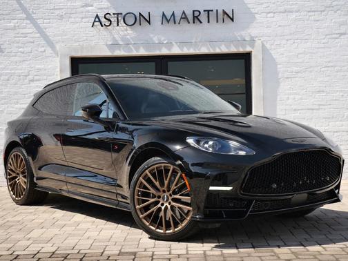 Jet Black 2026 Aston Martin DBX S