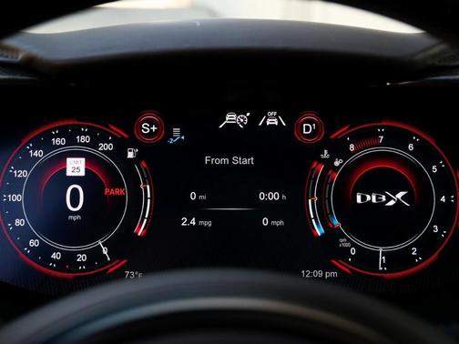 2024 Aston Martin DBX 707