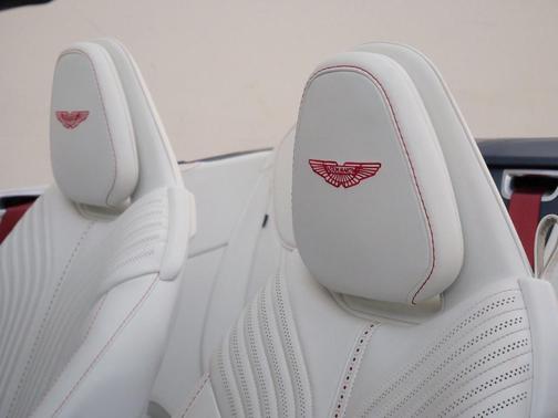 2023 Aston Martin DB11 Volante