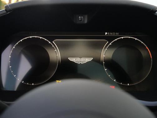 2026 Aston Martin DBX 707