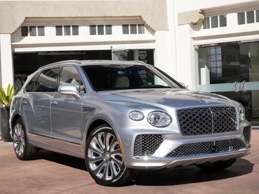 2025 Bentley Bentayga V8
