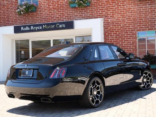 2025 Rolls-Royce Ghost 