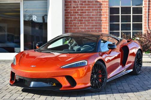 2023 McLaren GT 
