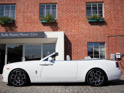 2019 Rolls-Royce Dawn Base