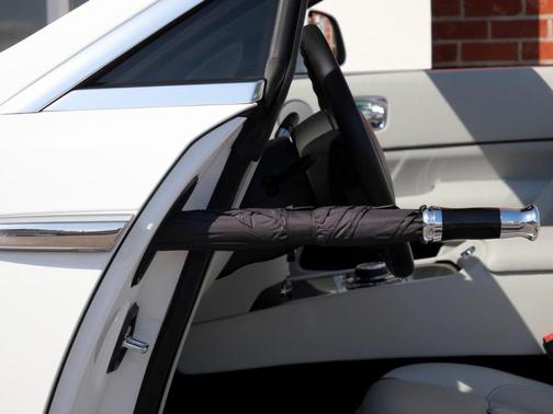 2019 Rolls-Royce Dawn Base