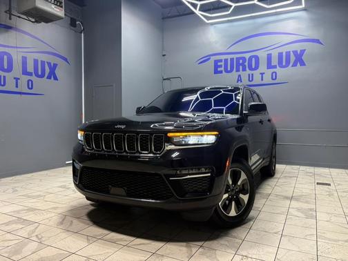 2023 Jeep Grand Cherokee 4xe Base