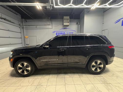 2023 Jeep Grand Cherokee 4xe Base