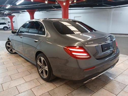 2019 Mercedes-Benz E-Class 4MATIC