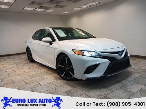 2020 Toyota Camry XSE