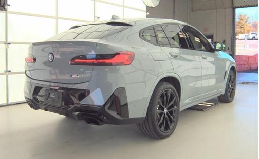 2023 BMW X4 M40i