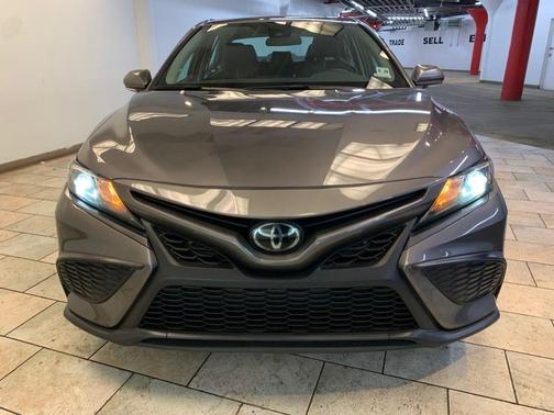 Predawn Gray Mica 2023 Toyota Camry SE
