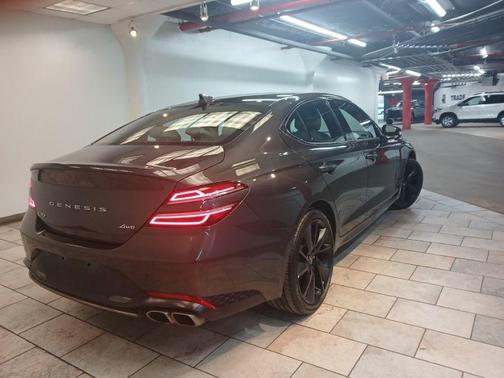 2023 Genesis G70 2.0T AWD