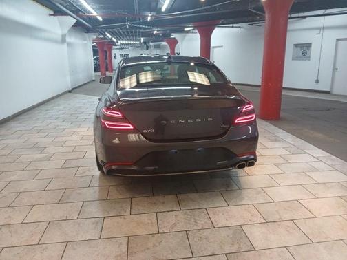 2023 Genesis G70 2.0T AWD
