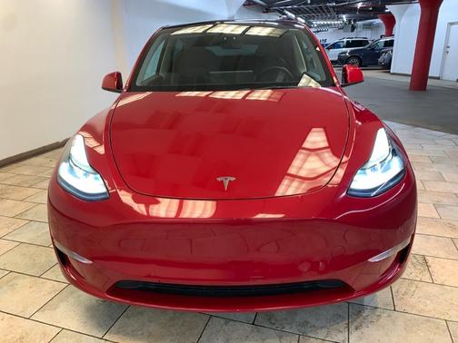 2022 Tesla Model Y Performance Dual Motor All-Wheel Drive