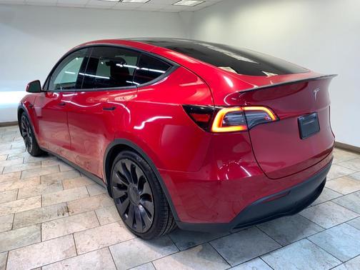 2022 Tesla Model Y Performance Dual Motor All-Wheel Drive