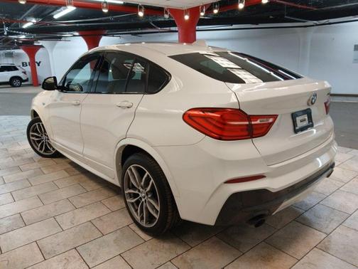 2017 BMW X4 M40i
