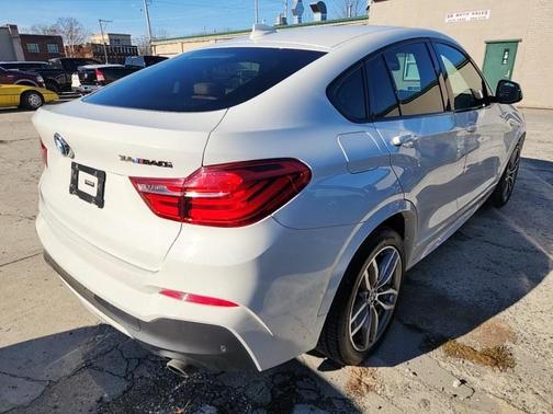 2017 BMW X4 M40i