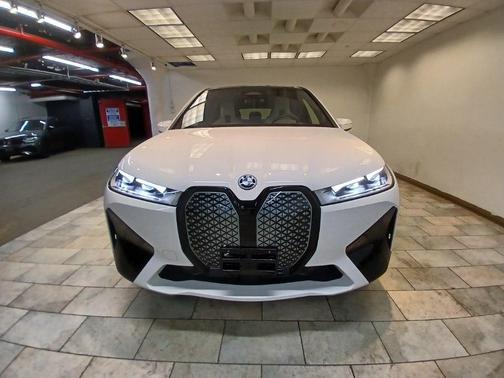 2023 BMW iX xDrive50