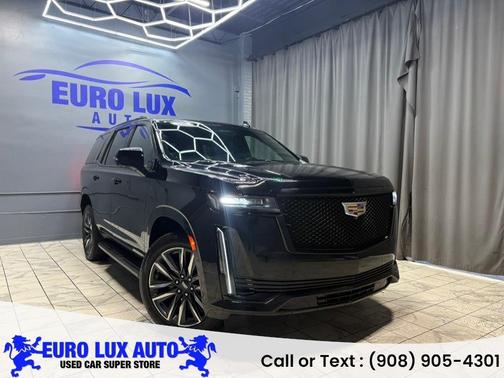 2023 Cadillac Escalade Sport