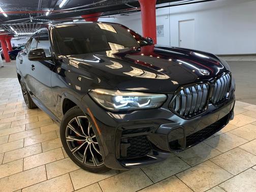 2022 BMW X6 xDrive40i