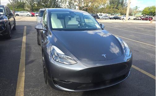 2022 Tesla Model Y Performance Dual Motor All-Wheel Drive