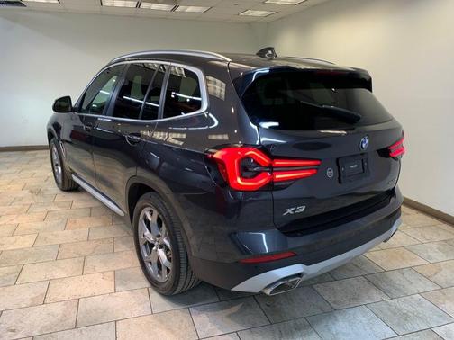 Dark Graphite Metallic 2023 BMW X3 xDrive30i
