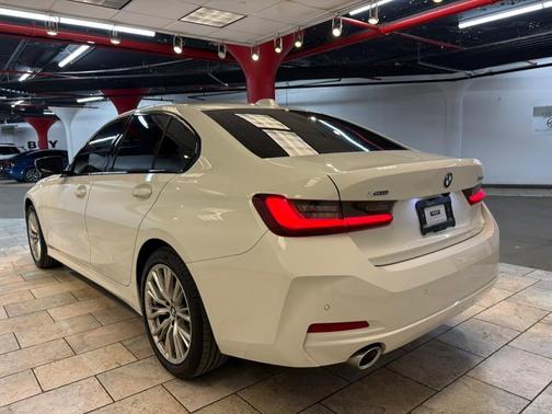 2023 BMW 330 xDrive