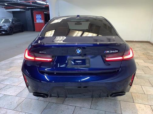 2023 BMW M340 i xDrive