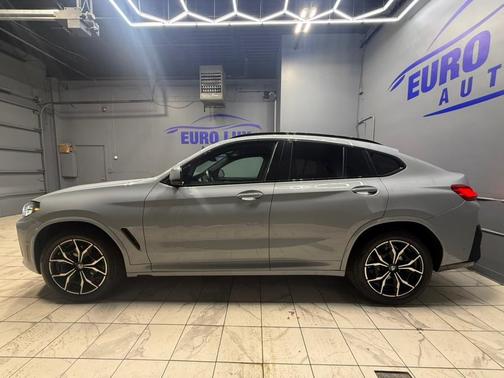 Brooklyn Grey Metallic 2023 BMW X4 xDrive30i