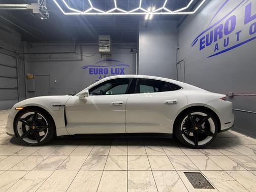 2021 Porsche Taycan 4S