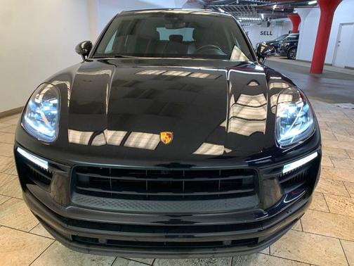 2022 Porsche Macan S