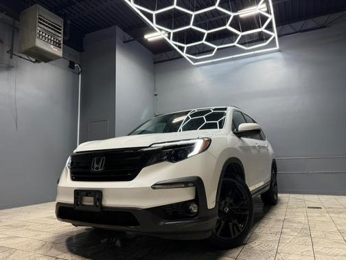 Platinum White Pearl 2021 Honda Pilot AWD Special Edition