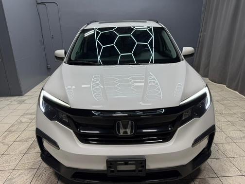 Platinum White Pearl 2021 Honda Pilot AWD Special Edition