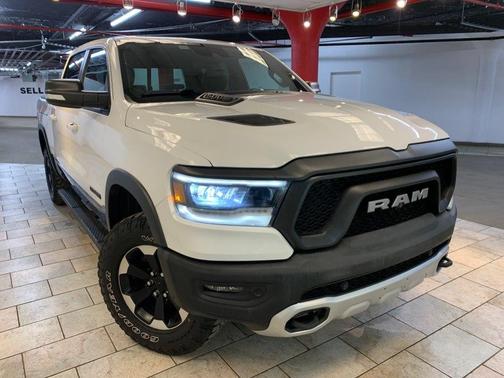 Bright White Clearcoat 2021 RAM 1500 Rebel