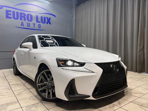 2018 Lexus IS 300 Base