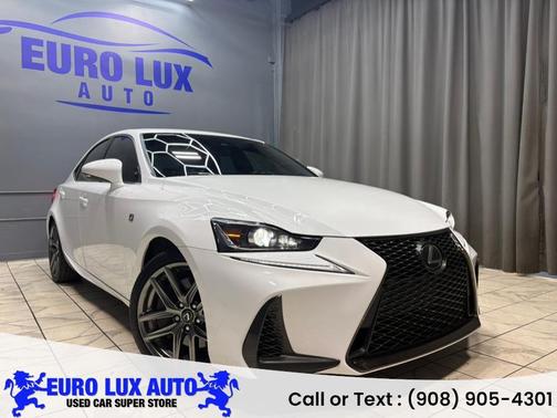 2018 Lexus IS 300 Base