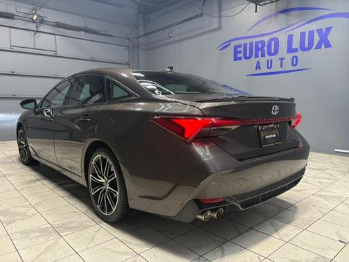 2019 Toyota Avalon Limited